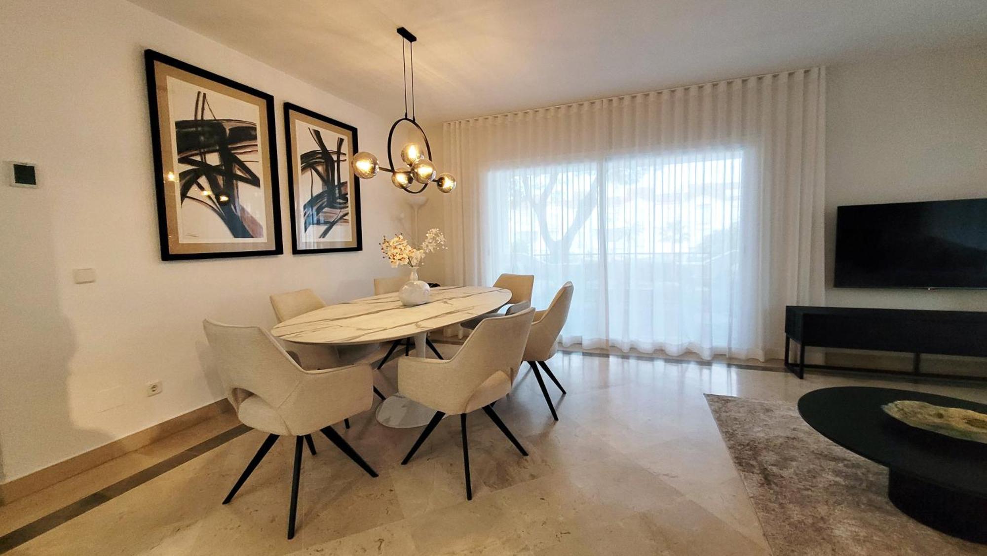 Apartment In El Presidente Beach Side New Golden Mile เอสเตโปนา ภายนอก รูปภาพ
